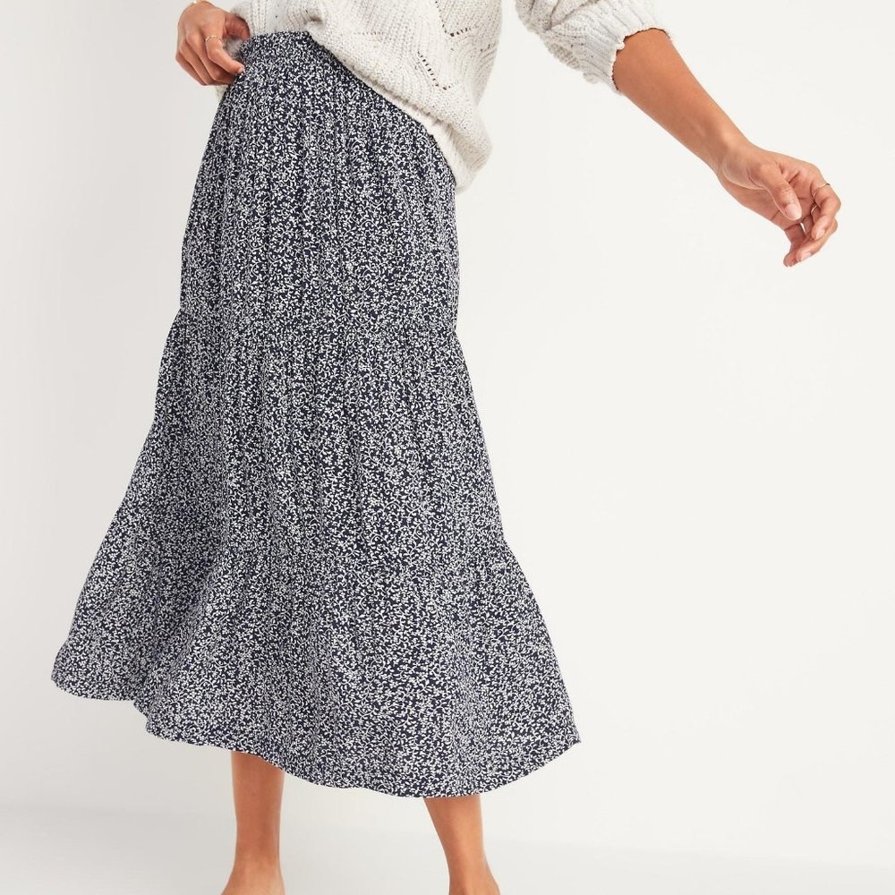 Old Navy Printed Tiered-Hem Maxi Skirt